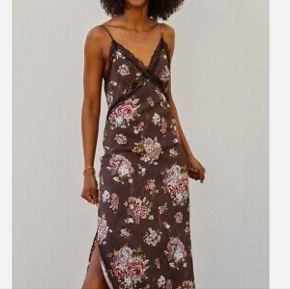 H&M x Brock Collection Woodsy Floral Slip Lyocell Dress - Picture 4 of 16